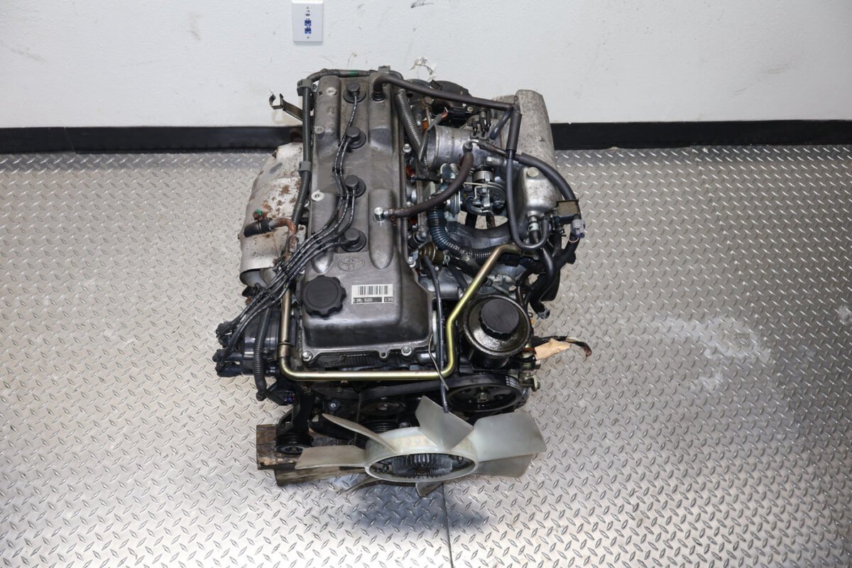 1995-1996 Toyota Tacoma / 4Runner / T100 JDM 3RZ-FE 2.7L Inline-4 DOHC Distributor Type Engine