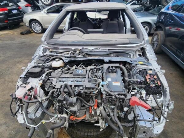 Toyota Hybrid Front Cut Half Cut with Engine, Inverter and Dash