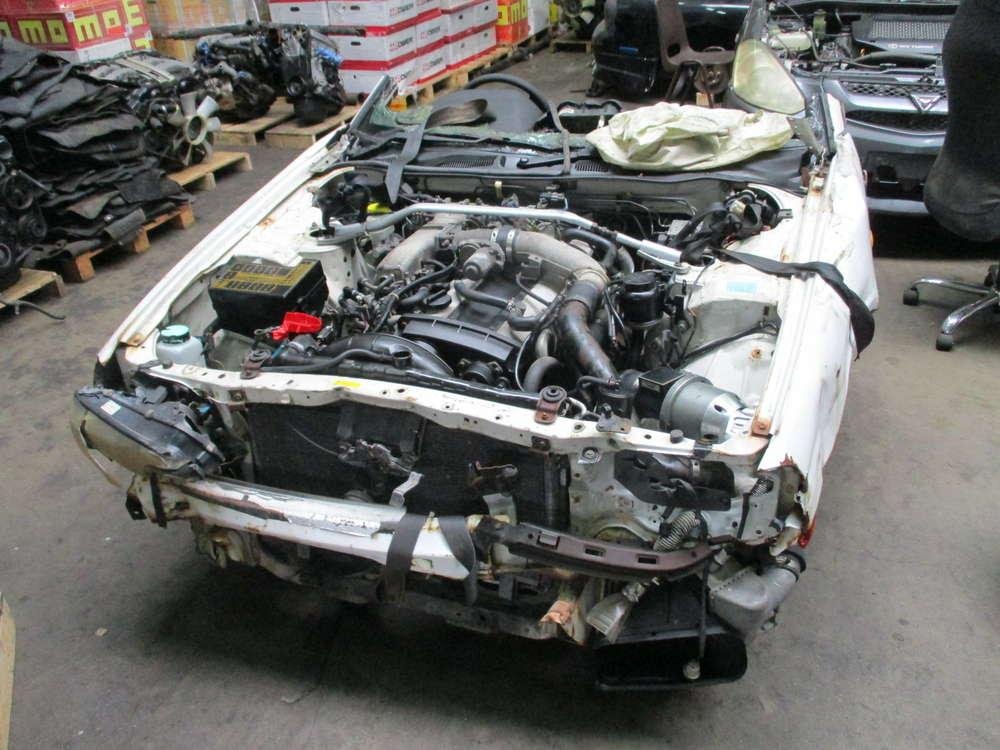JDM front clip half cut with engine, radiator support, front loom and dash, finished in white
